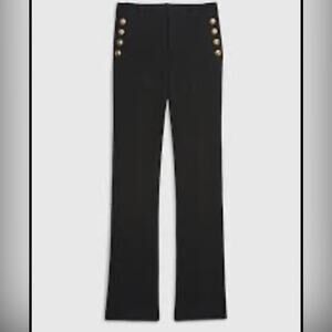 GAP Mid-rise Baby Boot Leg Cut with Gold Buttons Black Pants Women’s Size 10